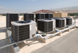 modular-rooftop-ac-units-on-roof-of-industrial-building